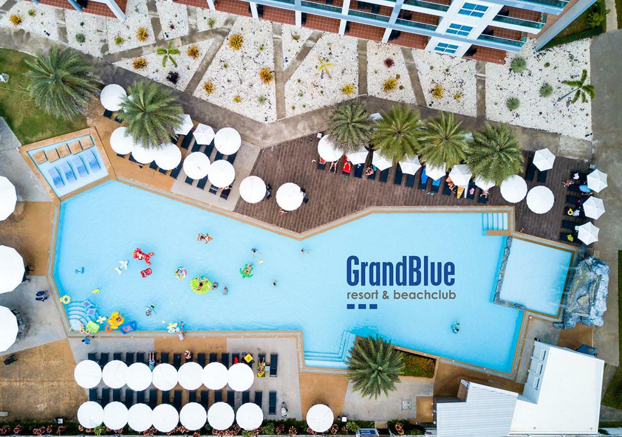 GrandBlue Resort & Beachclub Mae Phim Extérieur photo